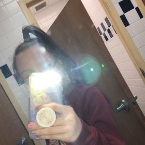 Meet your Posher, Lexi